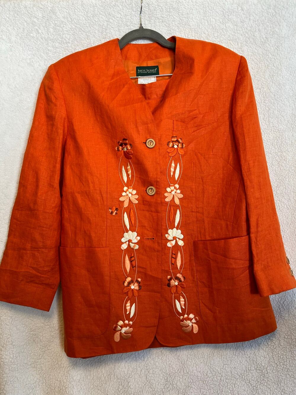 Harve Benard 100% linen orange floral embroidered skirt/blazer suit size 4/6